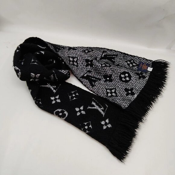 Authentic Louis Vuitton Scarf Black Silver Polyester 2 mn507-121225 - Picture 2 of 8